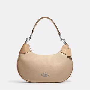 Mara hobo bag in color block